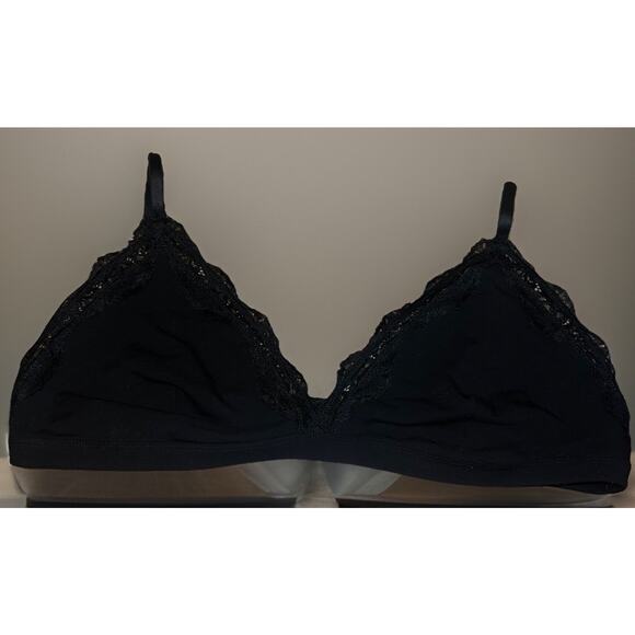 EXPRESS Wireless Lace Bralette Black Size: X Large Y2K Layering NWT - Picture 1 of 6